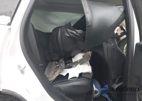 2015 Jeep Cherokee Limited z USA, uszkodzony, nr VIN 1C4PJMDS8FW687202